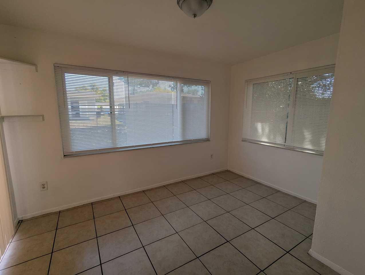 9310 Whitman Ln - Photo 6 of 16