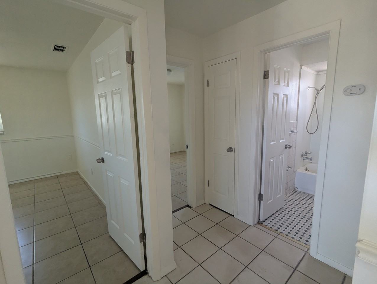9310 Whitman Ln - Photo 7 of 16