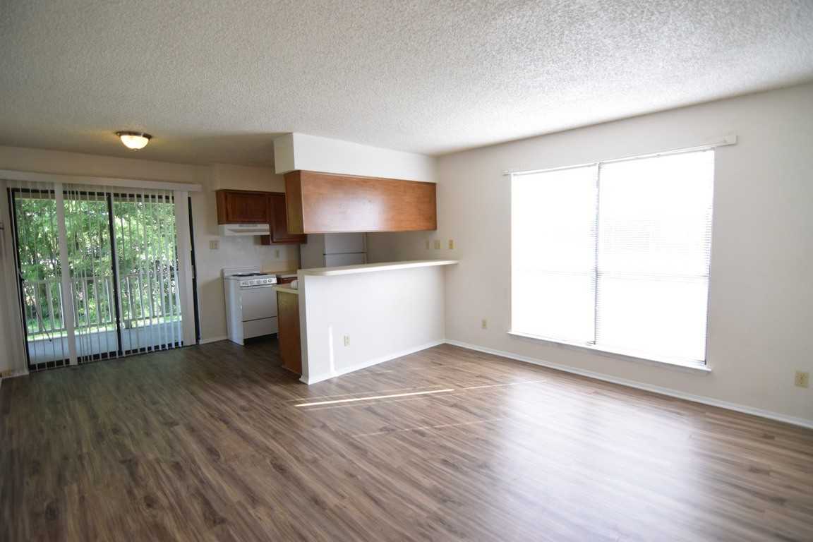 1610 Kelly Dr - Photo 6 of 14