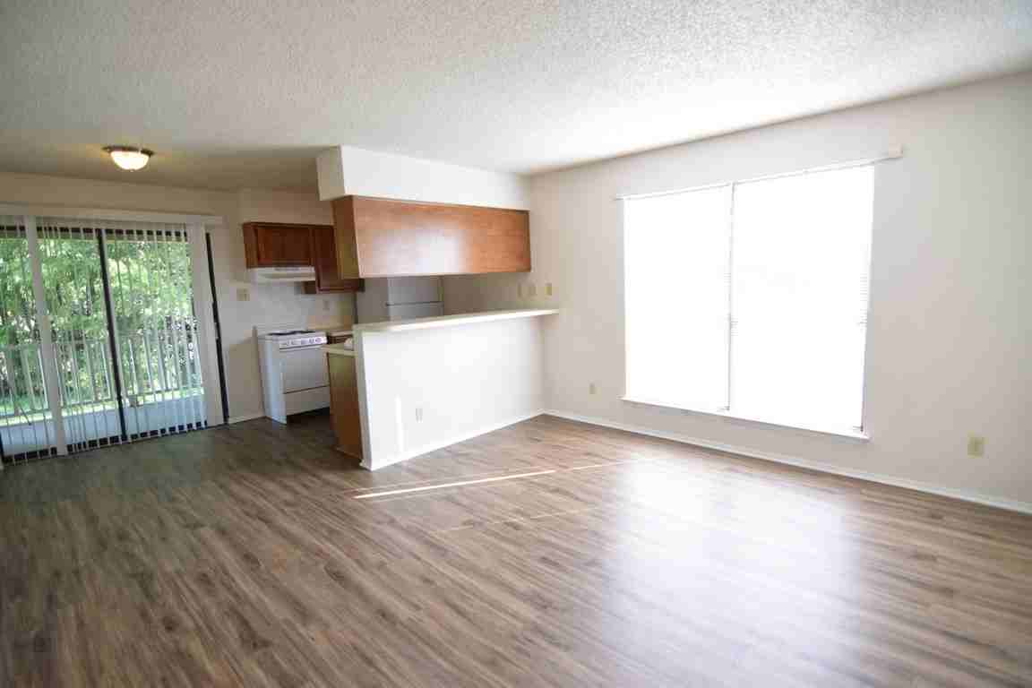 1610 Kelly Dr - Photo 7 of 14