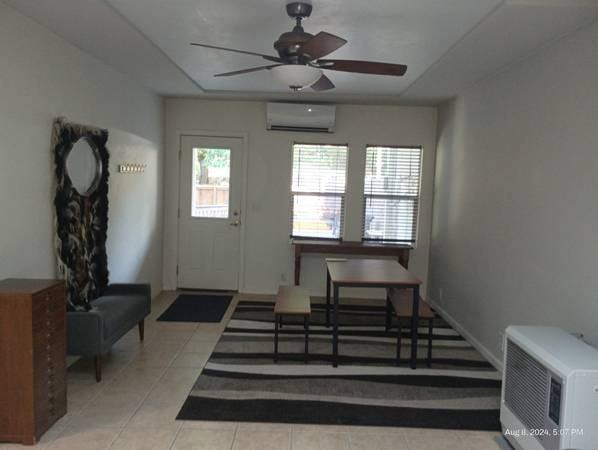 4100 Cedar St - Photo 5 of 9