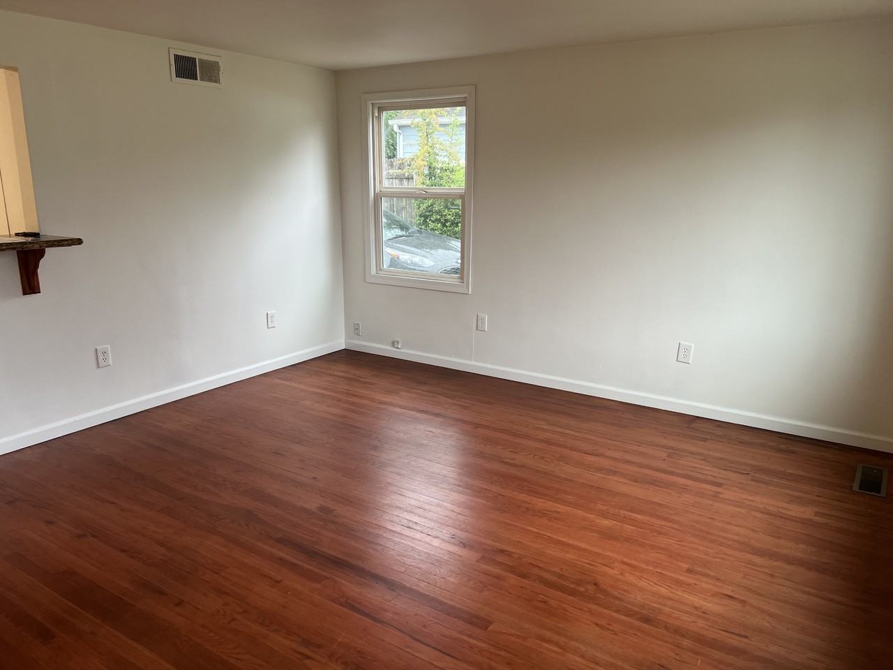 12022 78th Ave S - Photo 2 of 4