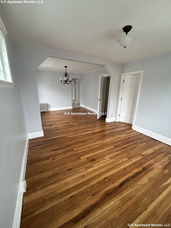 11 Luke Rd - Photo 3 of 7