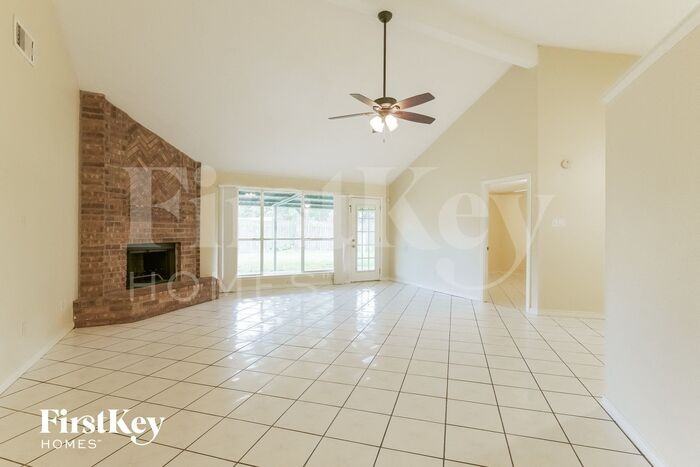 2808 Sugar Wood Dr - Photo 3 of 15