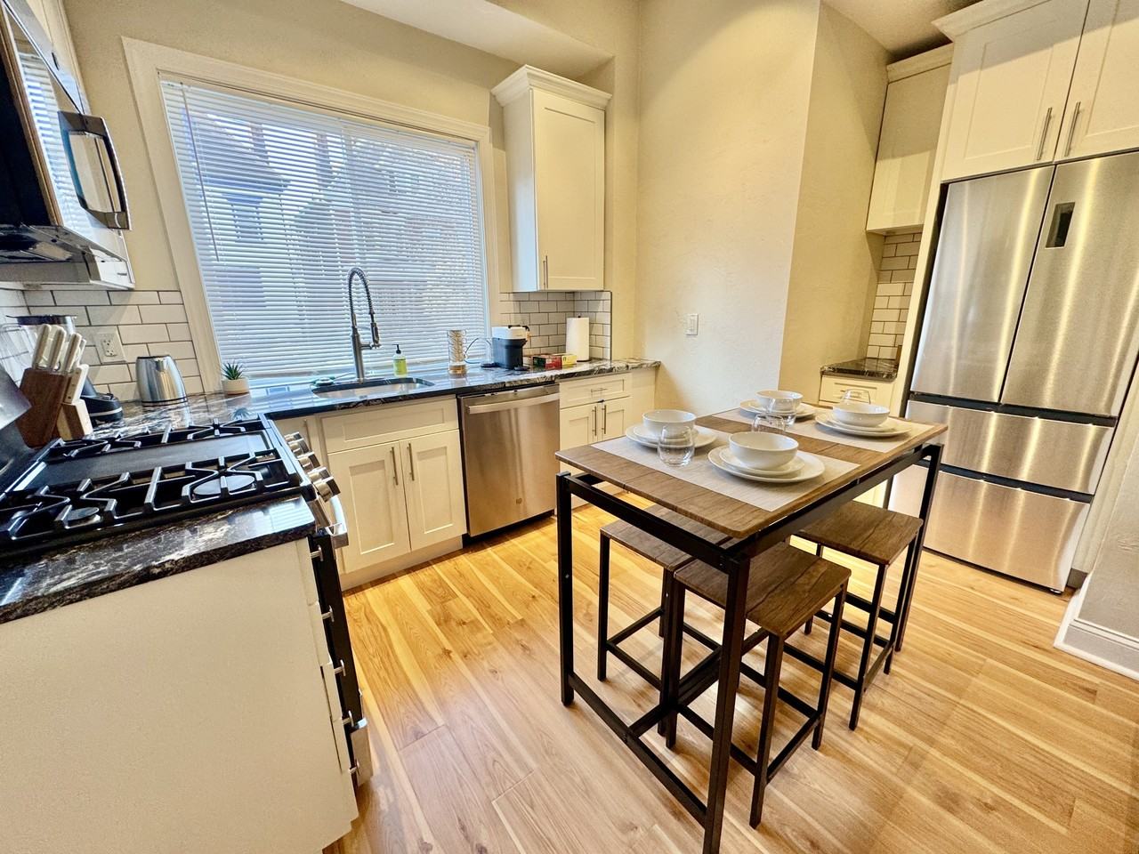 Summerlea 615 - Photo 3 of 35