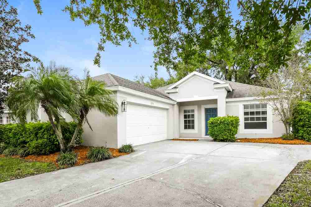 2258 Meadow Oak Cir - Photo 3 of 16