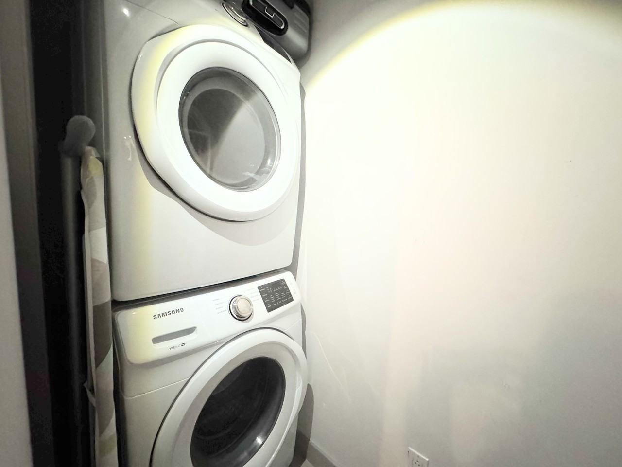 2850 Chemin Bates - Photo 3 of 16