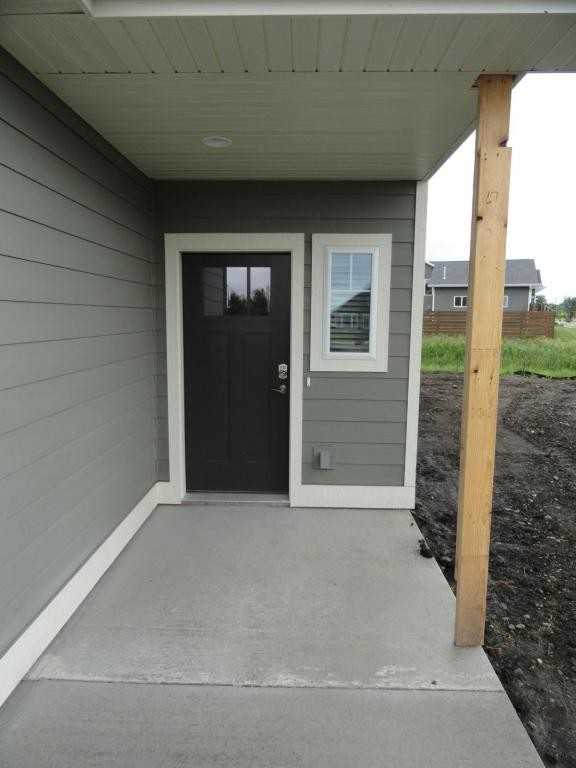 1515 Ohana Ave - Photo 4 of 38