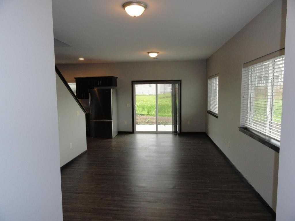 1515 Ohana Ave - Photo 5 of 38