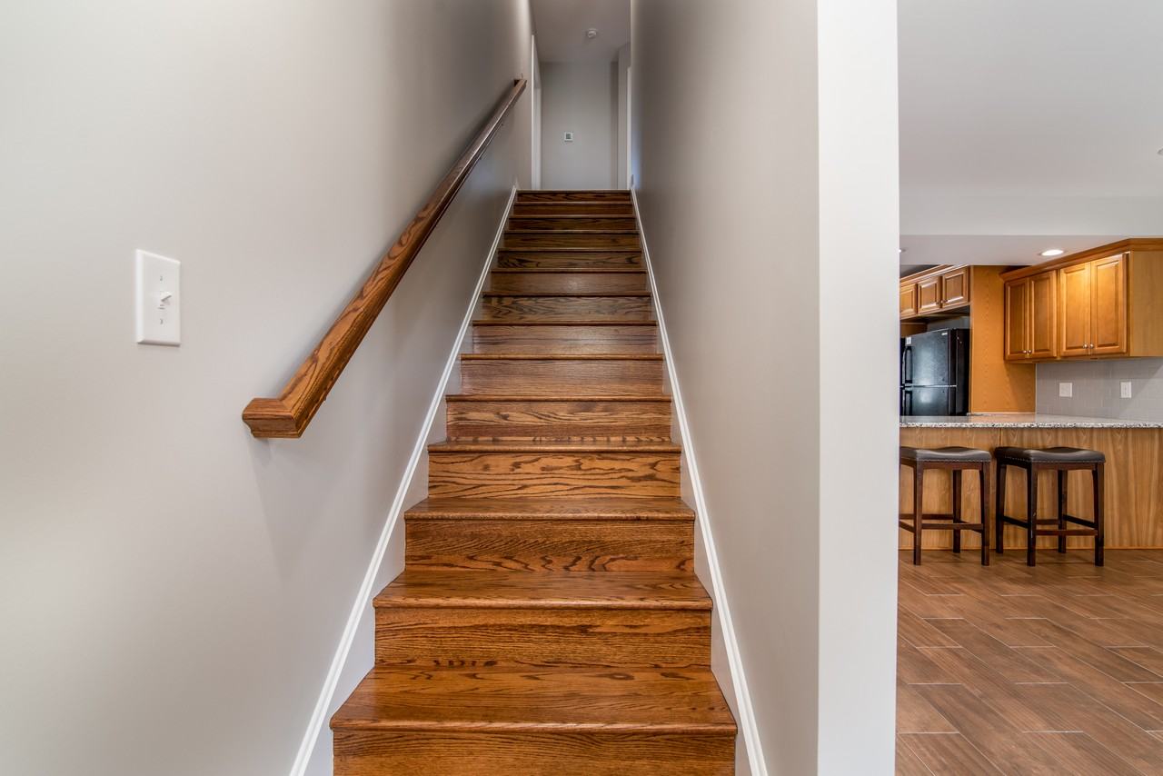 101 Williams Rd #2 - Photo 5 of 38