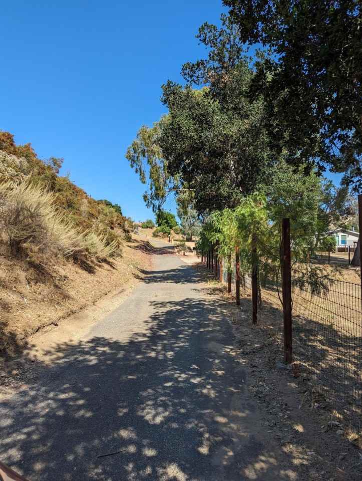 30213 The Old Rd - Photo 3 of 50