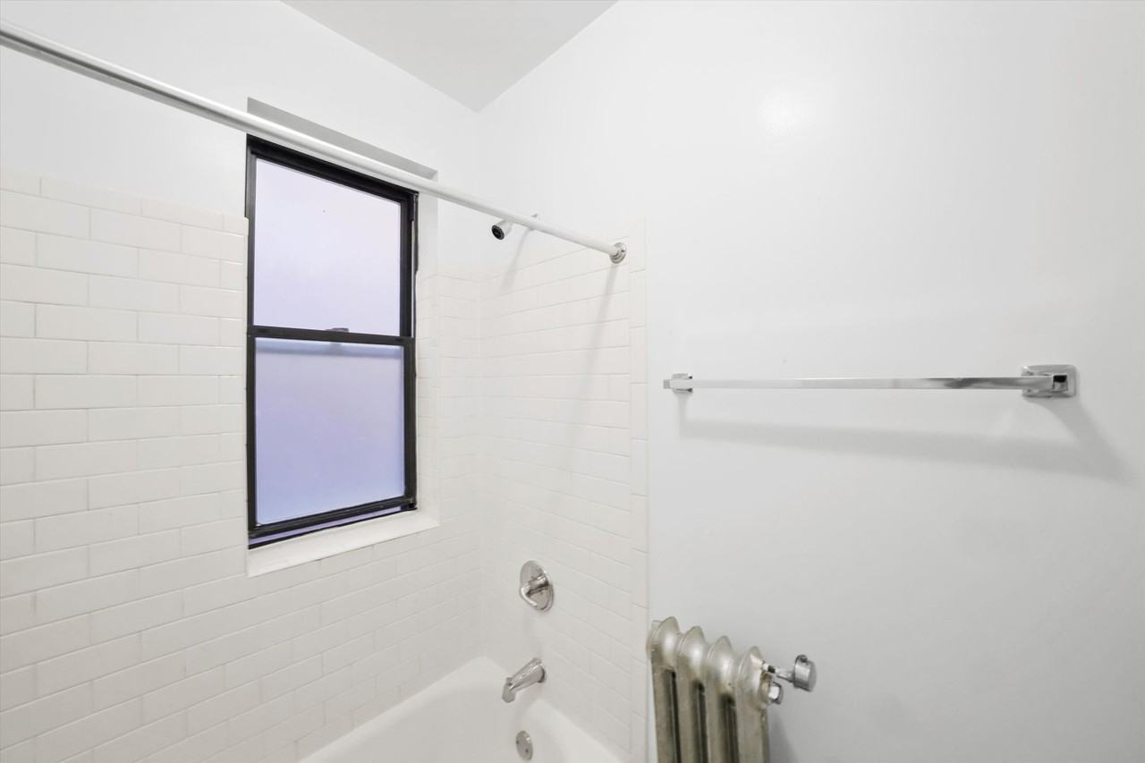 1742 Humboldt LLC - Photo 7 of 30