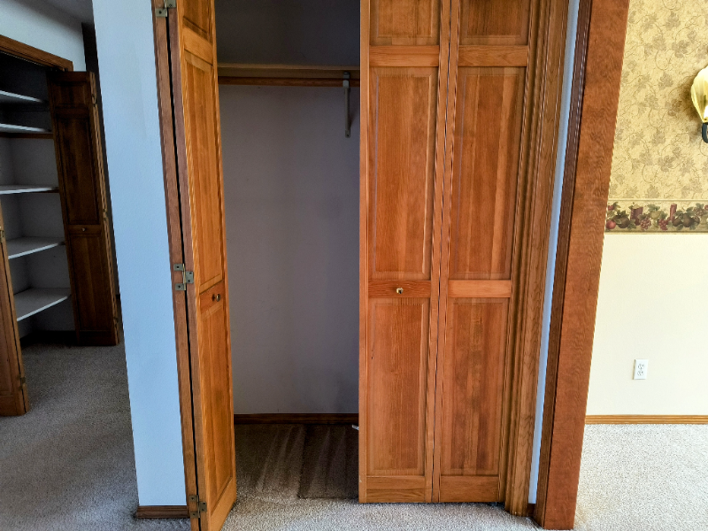 1231 Ne 12th Way - Photo 3 of 20