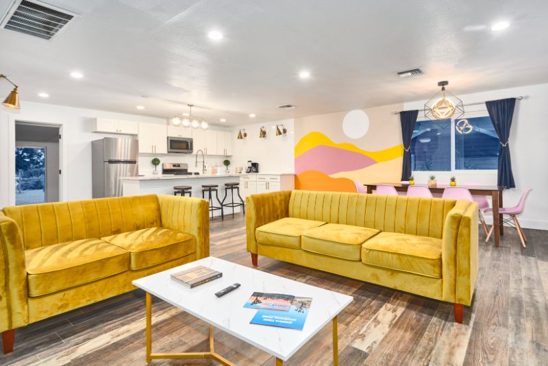 5021 Roberts Rd - Photo 3 of 50