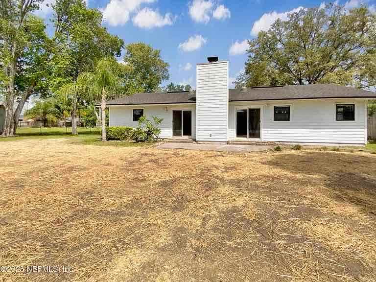 6323 Saradale Ct - Photo 3 of 18