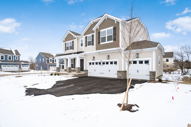 7088 Gorden Dr - Photo 4 of 49