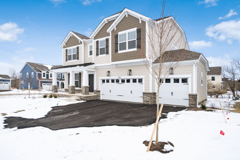 7088 Gorden Dr - Photo 5 of 49