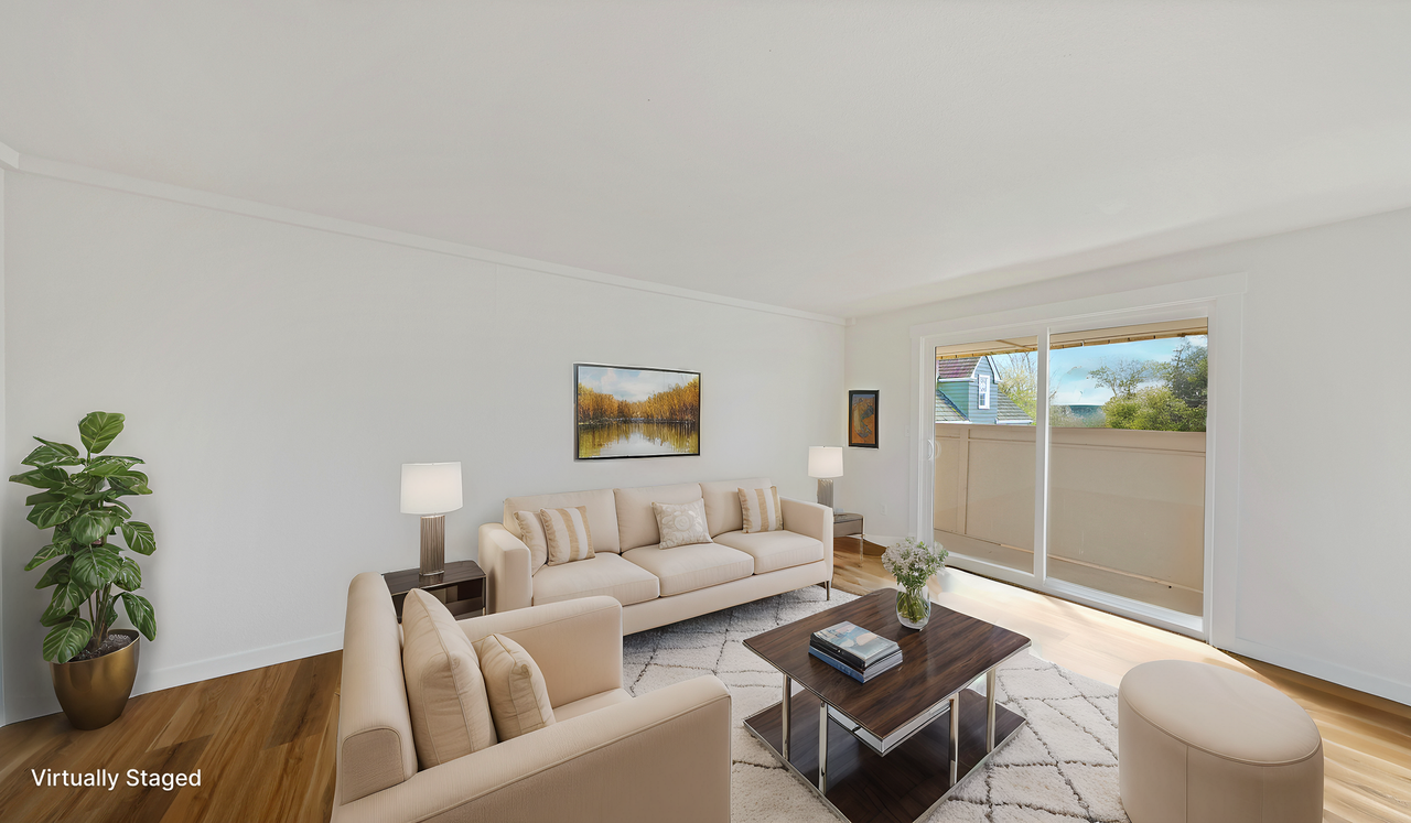 455 Se 8th Ave #102 - Photo 2 of 7