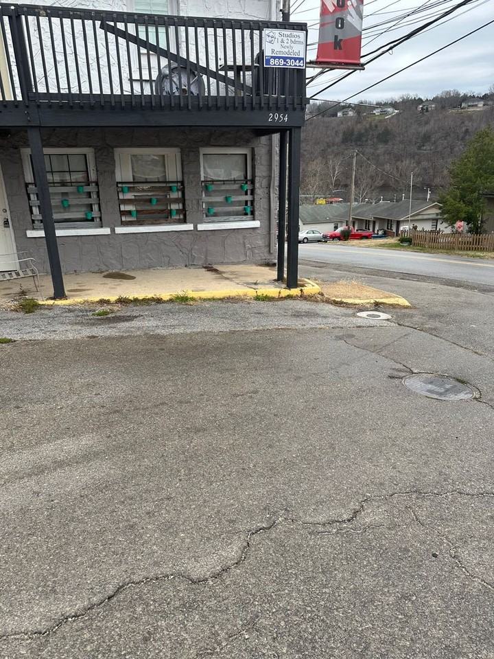 ROCKAWAY BEACH - Photo 2 of 29