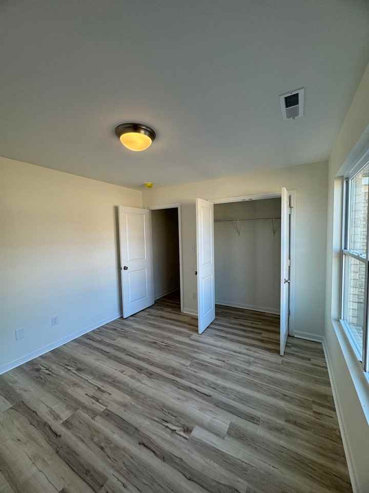 244 Hope Ridge Dr - Photo 3 of 21