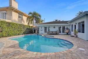 featured image of 2661 Northeast 22nd Court #NA