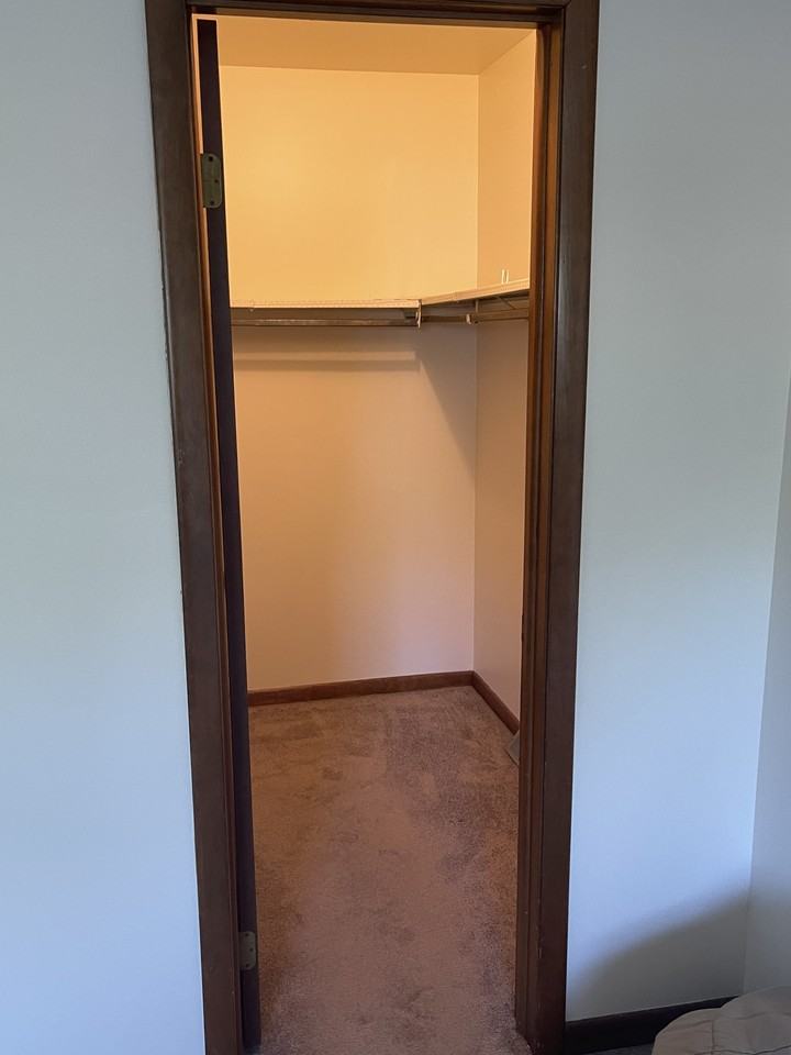 8118 W Dempster St #1 - Photo 3 of 9