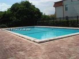 870 Ne 207th Ter #201-9 - Photo 1 of 1