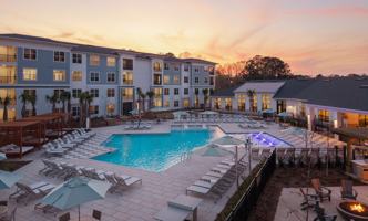 featured image of 1153 Bees Ferry Rd