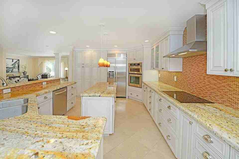 885 Ne Mulberry Dr - Photo 6 of 27