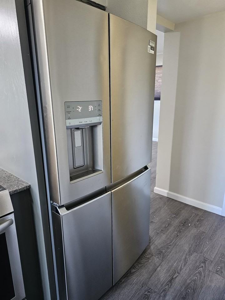 Glenda St - Photo 3 of 11