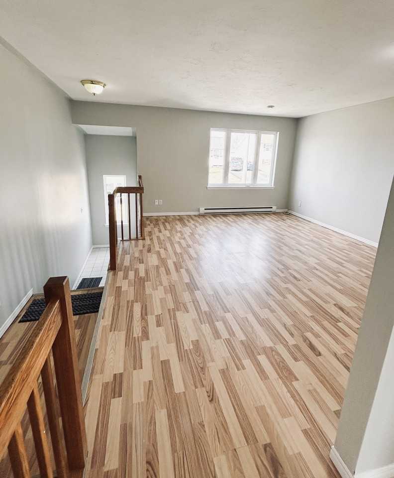 444 Rue Louis - Photo 2 of 10