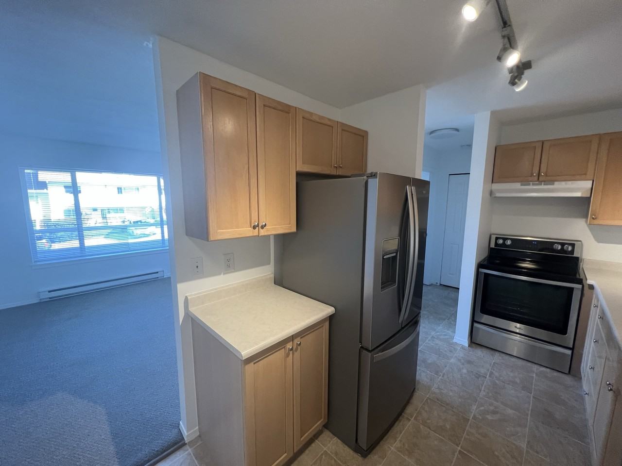 505 206-505 Browne Road #1 - Photo 6 of 10