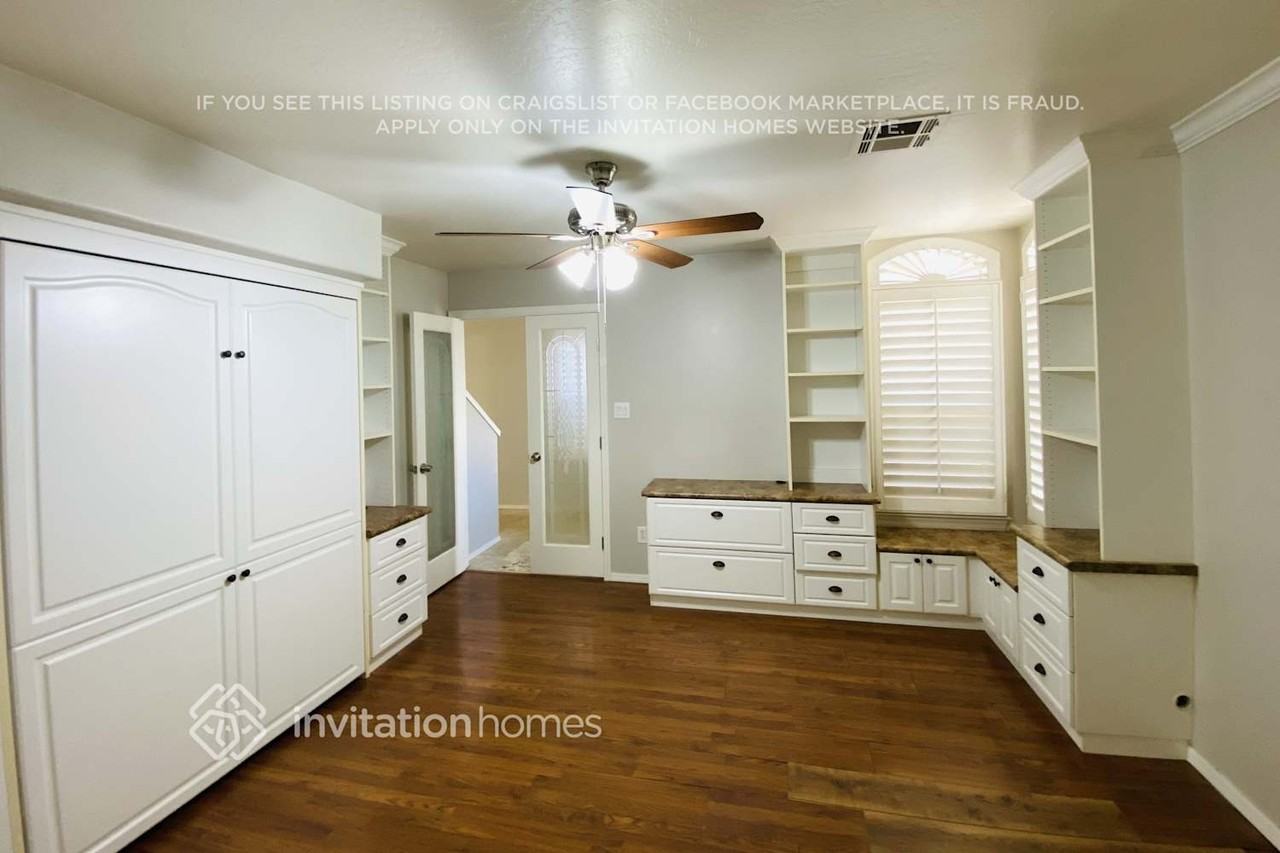 1405 W Crystal Springs Dr - Photo 7 of 17