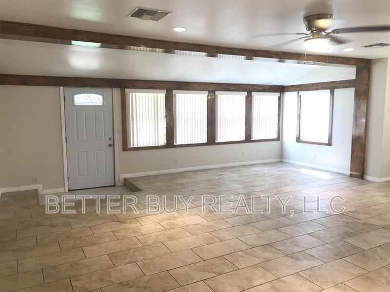 300 N Church St - Photo 5 of 33