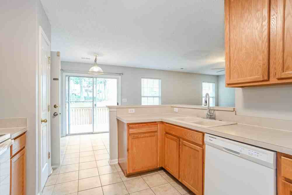 9361 Golden Pond Dr - Photo 7 of 17