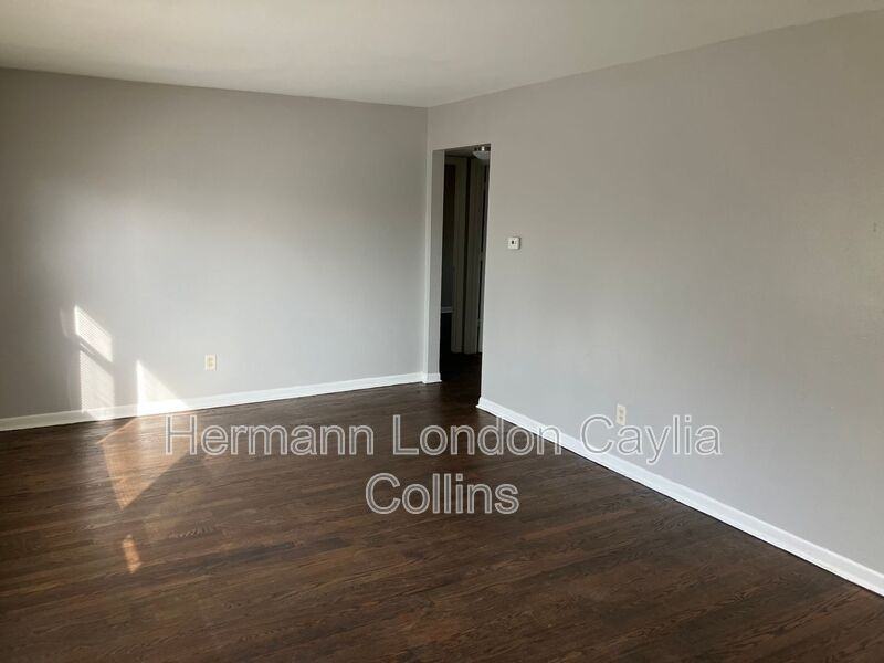 4100 Belfore Dr - Photo 3 of 15