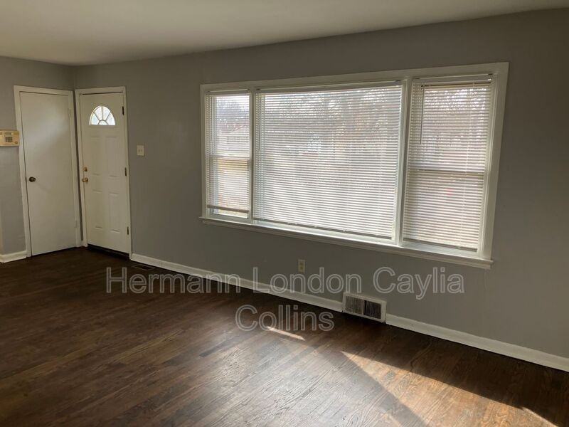 4100 Belfore Dr - Photo 4 of 15