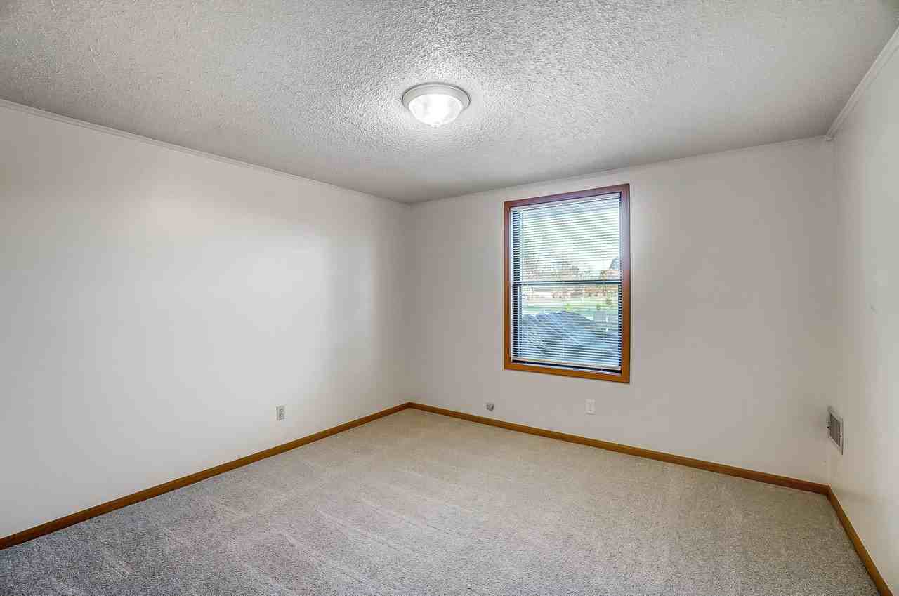 Community Near Downtown Whitehouse - Photo 7 of 15