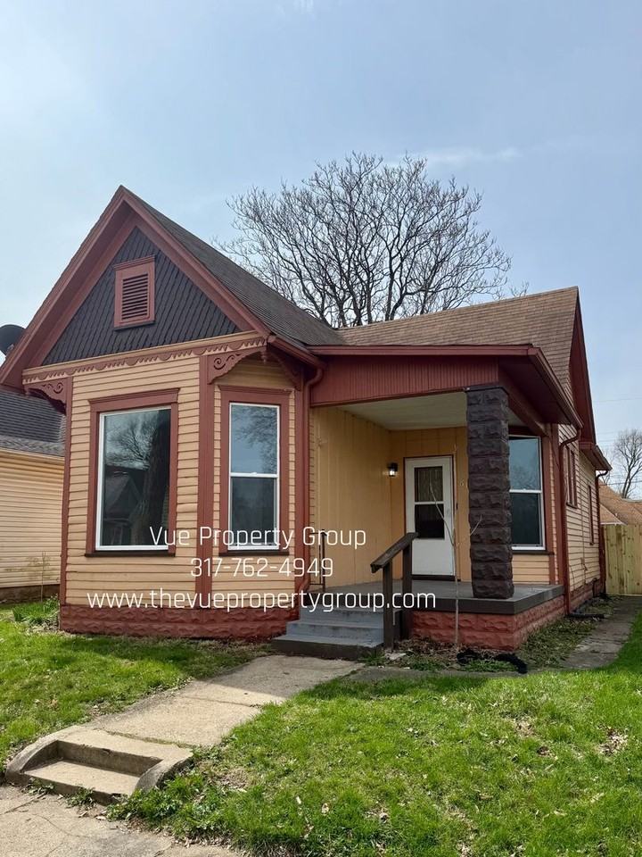 61 S 18th St - Photo 2 of 19