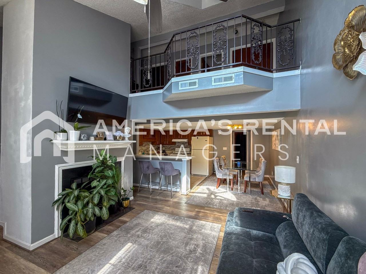 1219 Magnolia Pl - Photo 3 of 23