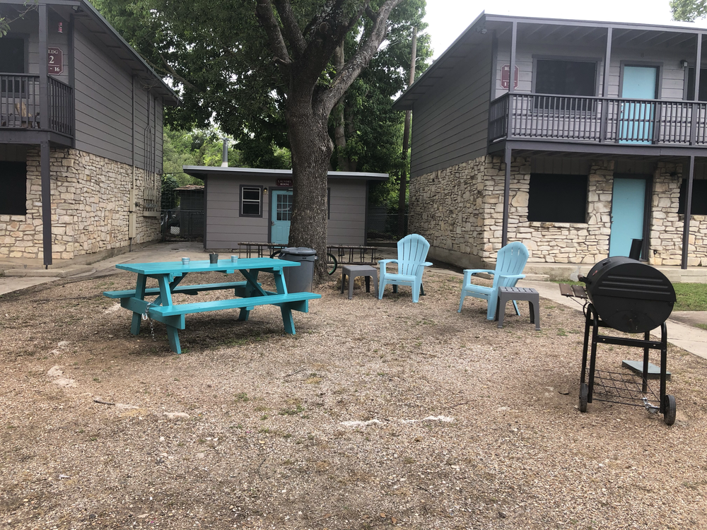 137 Elm Street - Photo 6 of 8