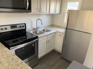 Union Square Townhomes - Photo 2 of 17