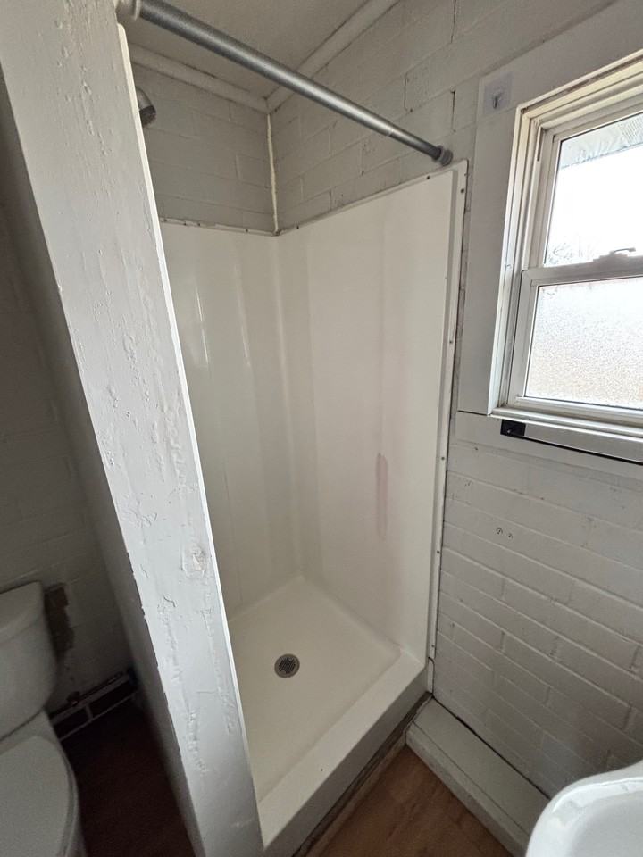 8001 Brandon Road - Photo 3 of 5