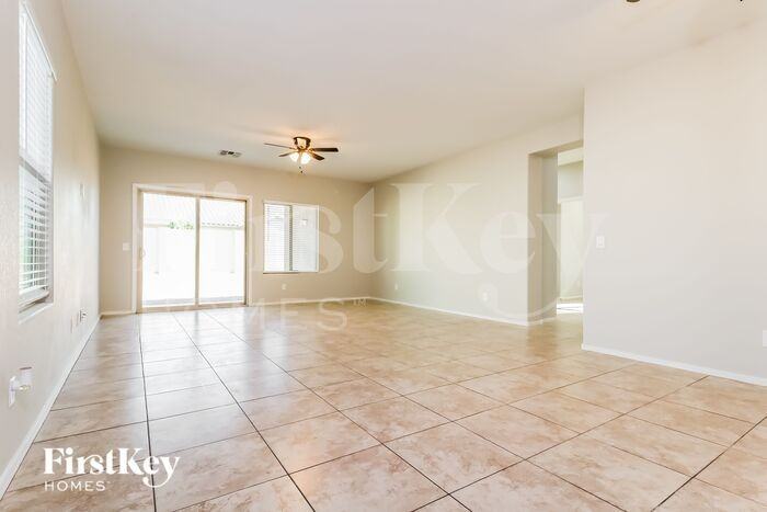 19280 W Madison St - Photo 3 of 15