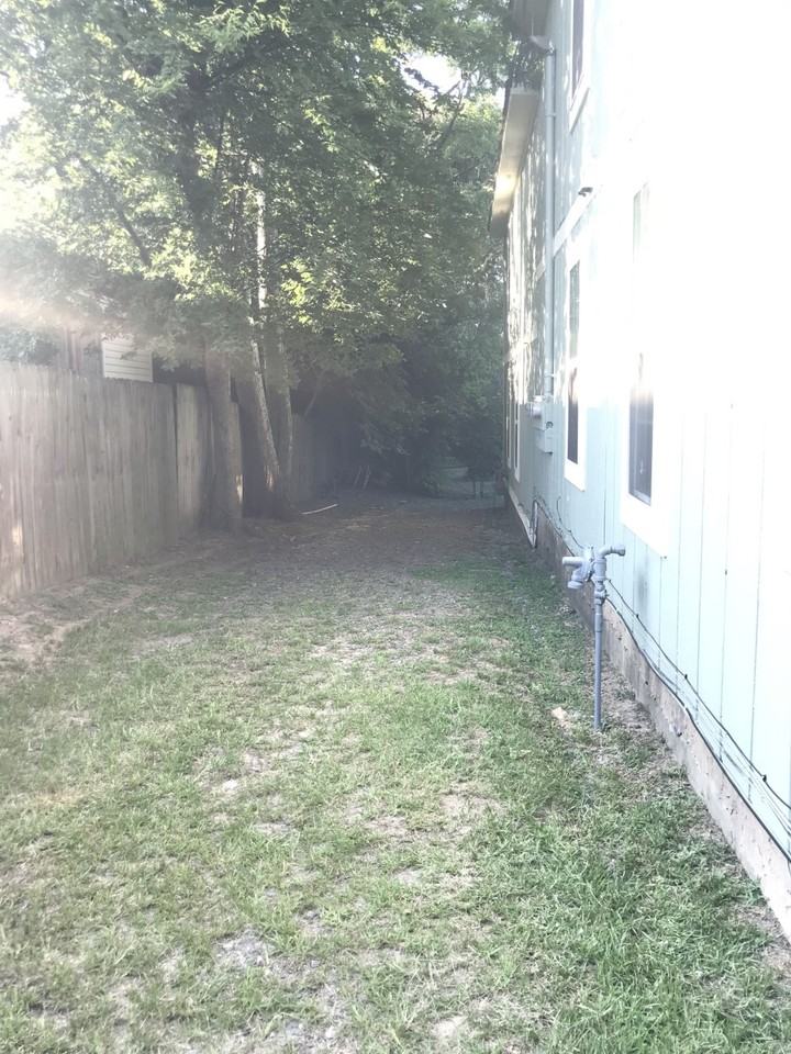 2353 Cumming Rd #B - Photo 3 of 4