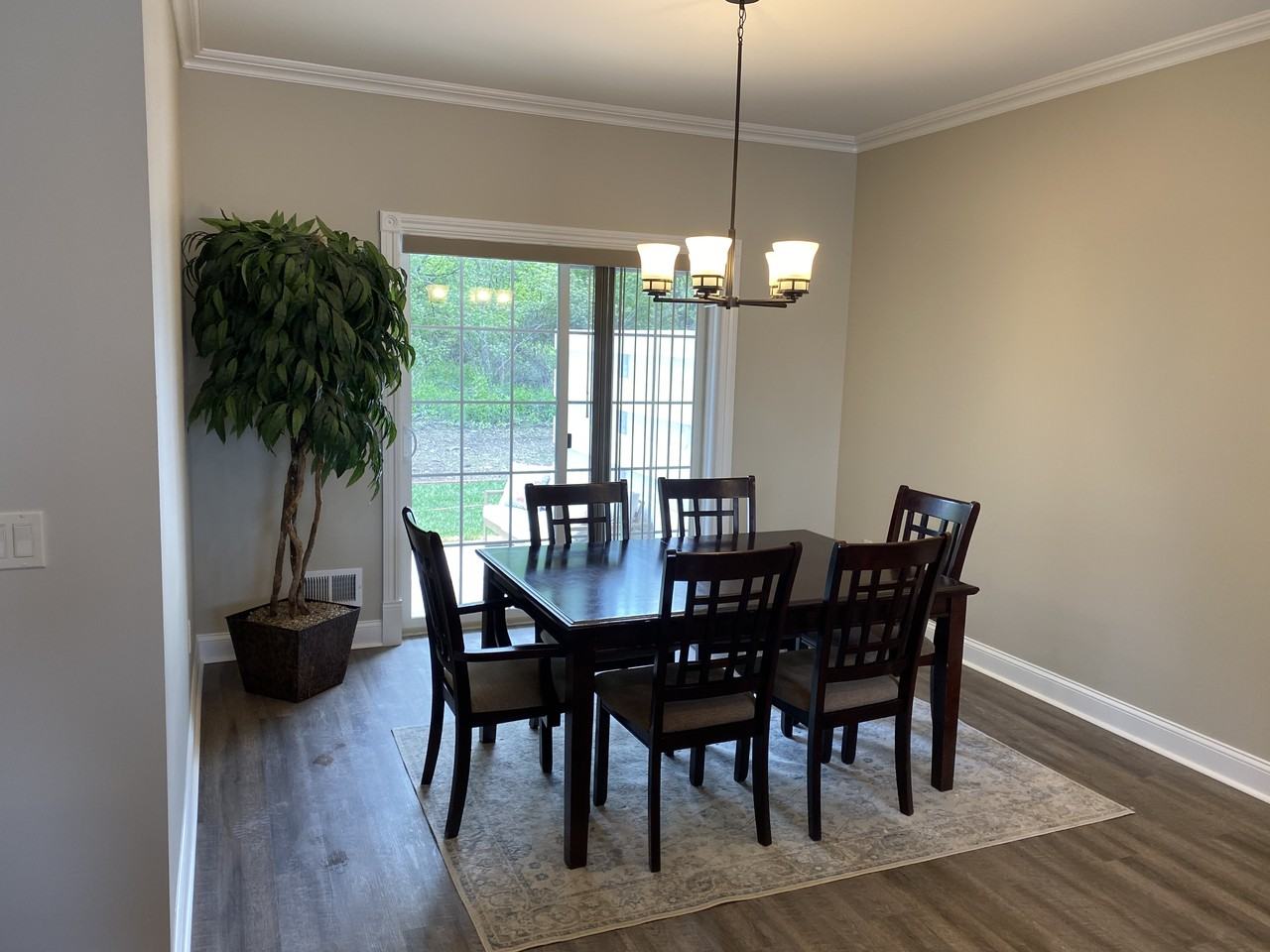 167 Clinton Road - Photo 5 of 23