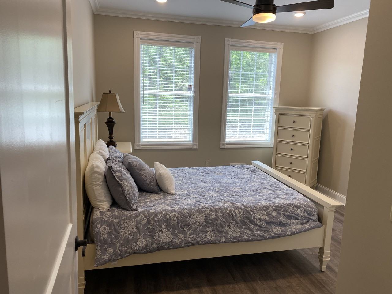 167 Clinton Road - Photo 7 of 23