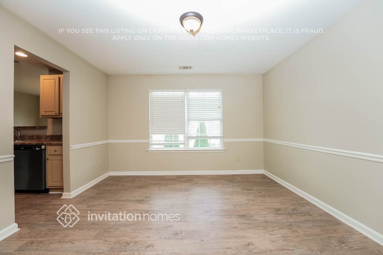 1378 Persimmon Ct - Photo 6 of 18