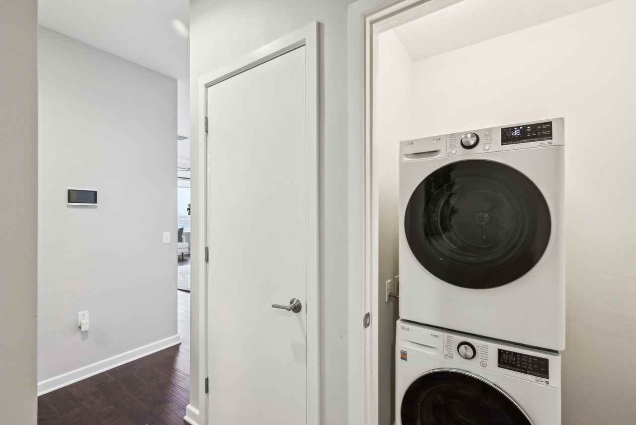 Remi Downtown - Photo 2 of 46