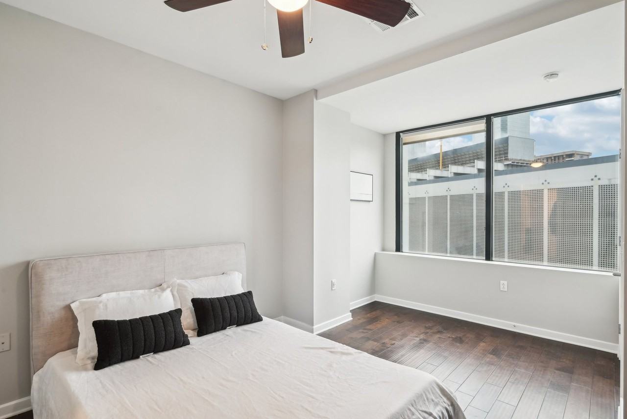 Remi Downtown - Photo 6 of 46